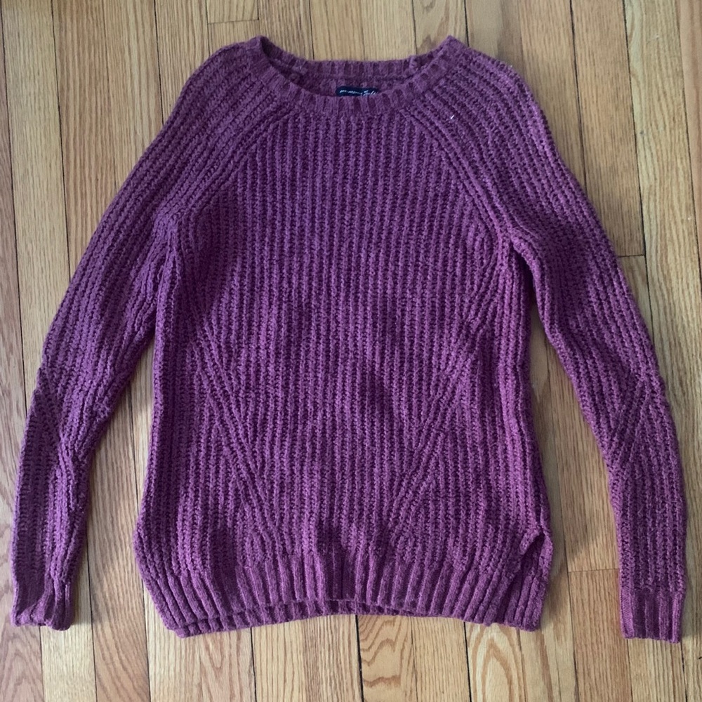 American Eagle sweater